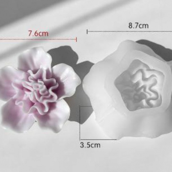 Силіконова форма Квітка 3D для свічок, мила та гіпсу 8.7 х 8.7 х 3.5 см. (Фото 1)